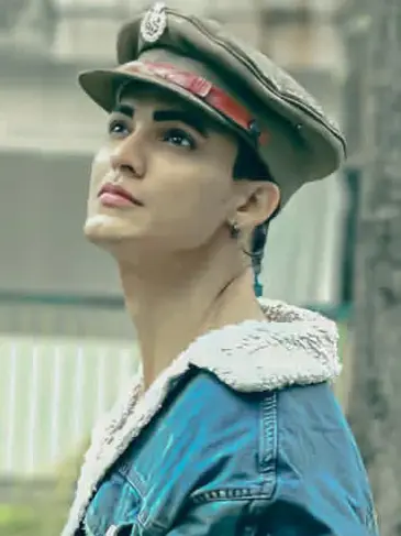 Chat with Rizxtar, the Romance character AI chatbot