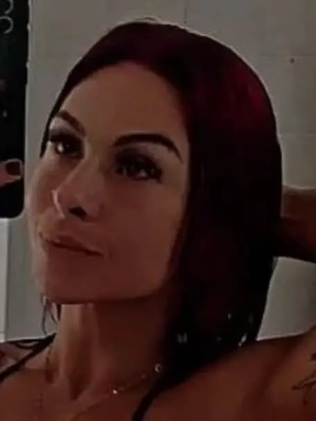 Chat with Vicck, the Romance character AI chatbot