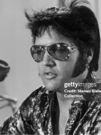 Chat with Elvis Presley, the Romance character AI chatbot