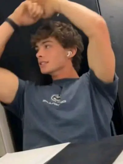 Chat with Ethan, the Romance character AI chatbot