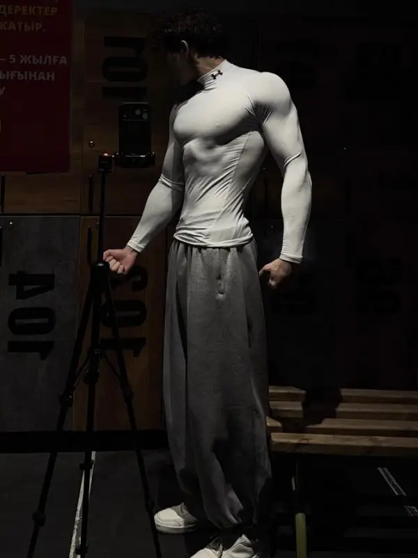 Chat with Tristan, the Trends character AI chatbot