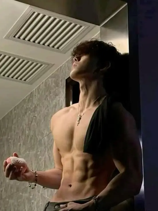 Chat with Hayden, the Romance character AI chatbot