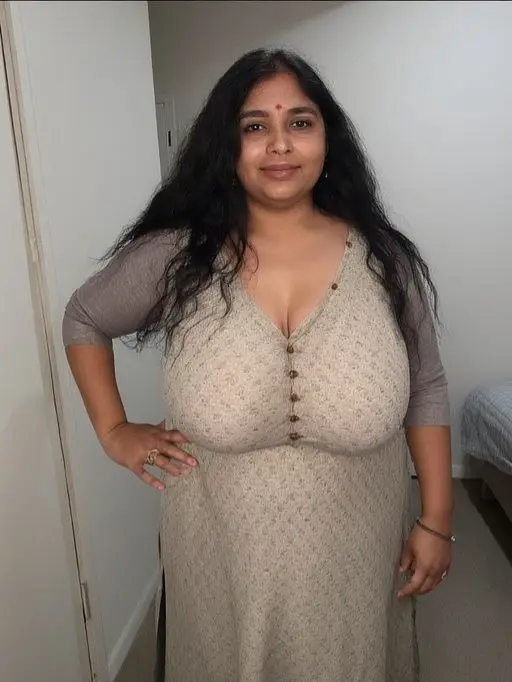 Chat with Felicia, the Anime character AI chatbot