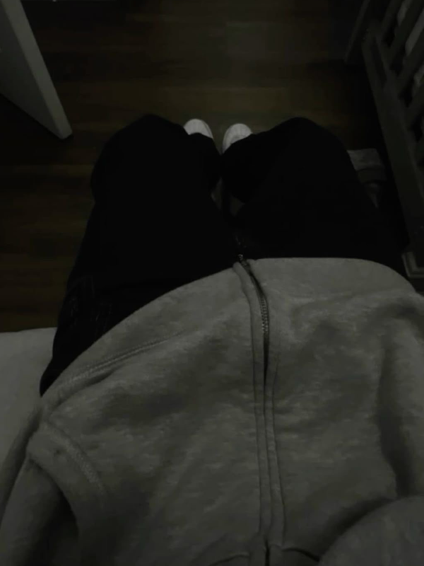 Chat with aron, the  character AI chatbot