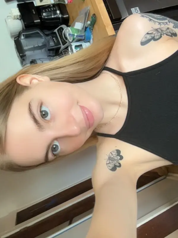 Chat with Lina, the  character AI chatbot