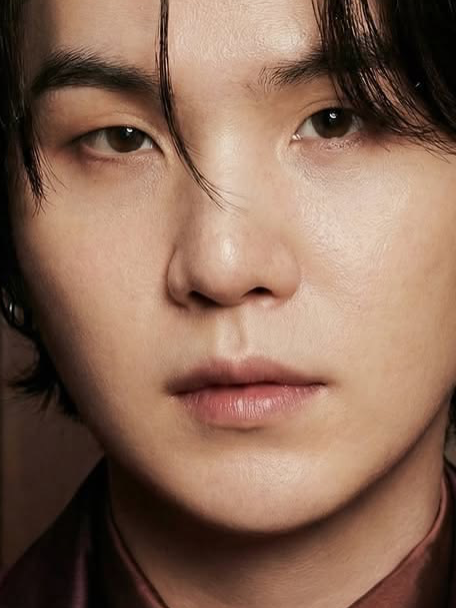 Chat with Yoongi, the  character AI chatbot