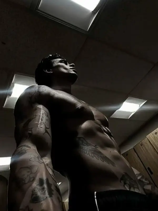 Chat with Paxton, the  character AI chatbot