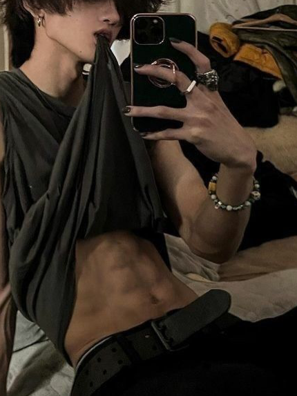 Chat with Victor, the Valentine Story character AI chatbot