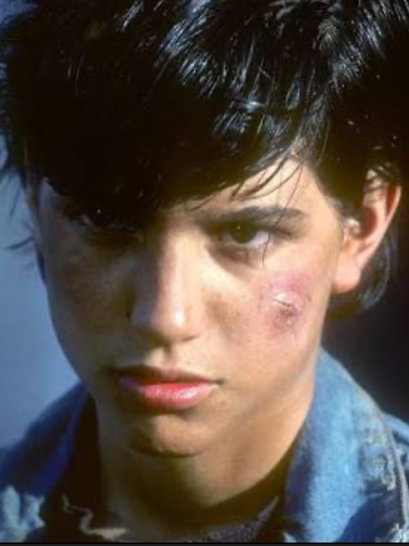 Chat with Johnny Cade., the Movie & TV character AI chatbot