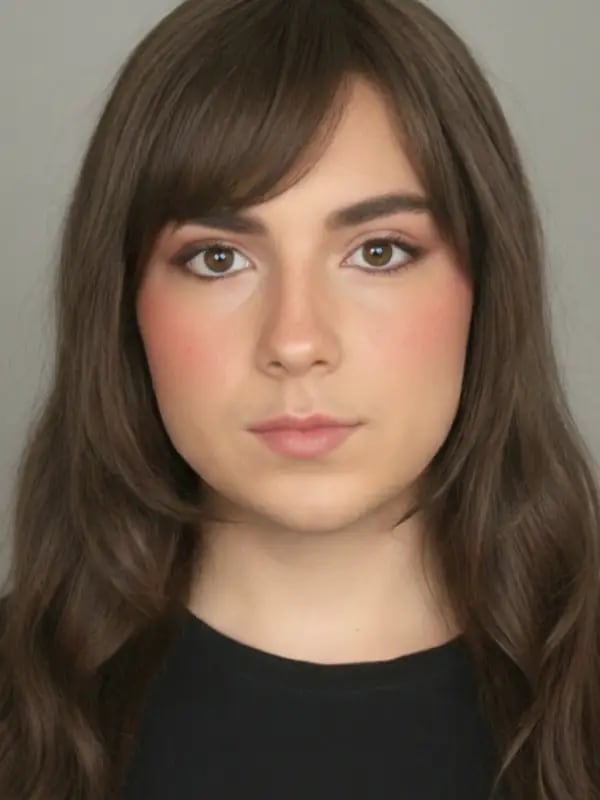 Chat with Nikki Banks, the OC character AI chatbot