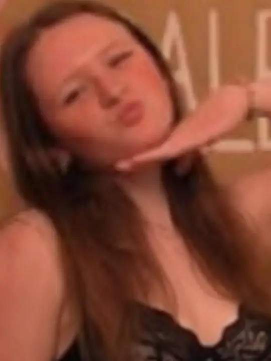 Chat with Daisy Mitchell, the  character AI chatbot