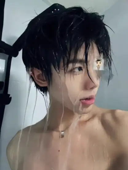 Chat with Leo, the  character AI chatbot