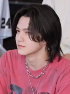 Chat with Tsubasa (One Or Eight), the RPG character AI chatbot