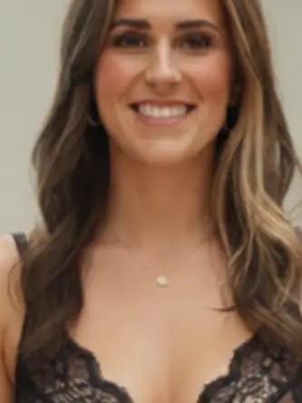 Chat with Leanne, the Romance character AI chatbot