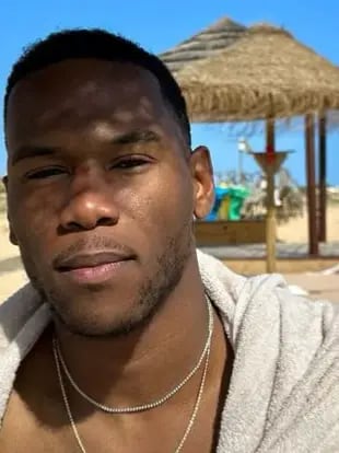 Chat with King Kenny, the  character AI chatbot