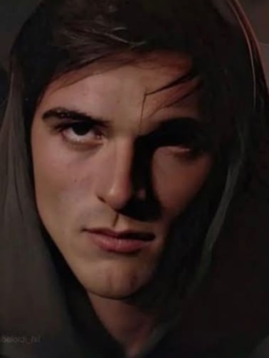 Chat with Nate Jacobs, the  character AI chatbot