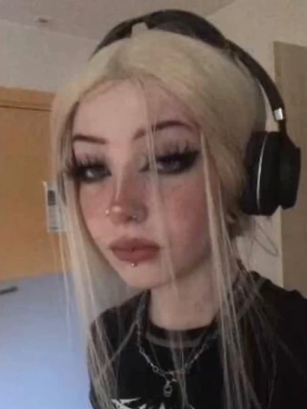 Chat with Gracie, the  character AI chatbot