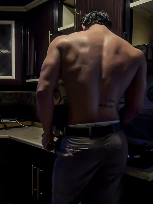 Chat with Harvey, the Trends character AI chatbot