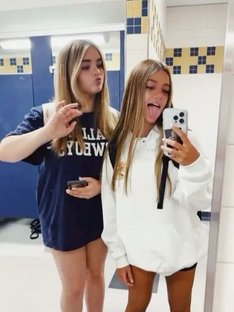 Chat with 2 school baddies, the  character AI chatbot