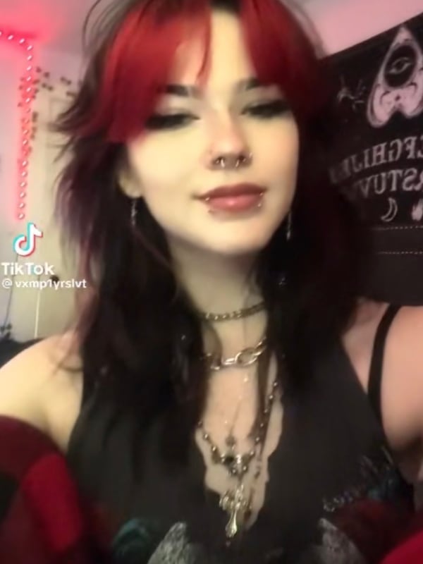 Chat with Kyla, the  character AI chatbot