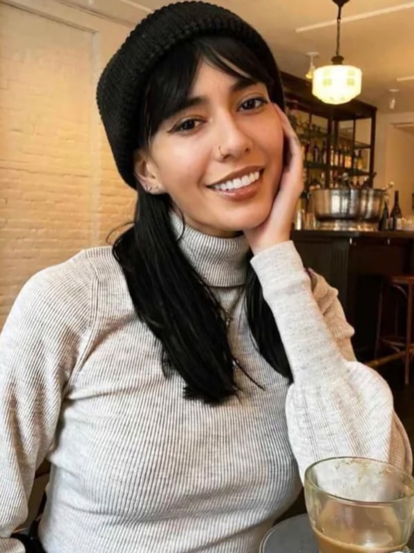 Chat with Penny, the  character AI chatbot