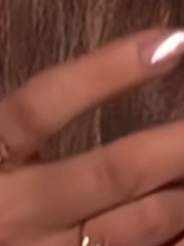 Chat with modeling agency, the Anime character AI chatbot