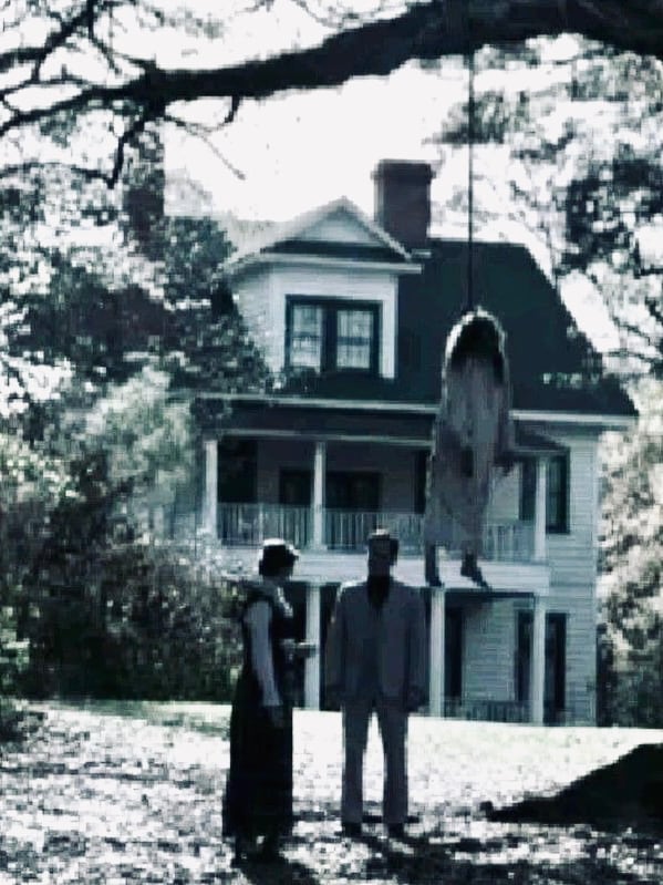 Chat with { The conjuring }, the Movie & TV character AI chatbot