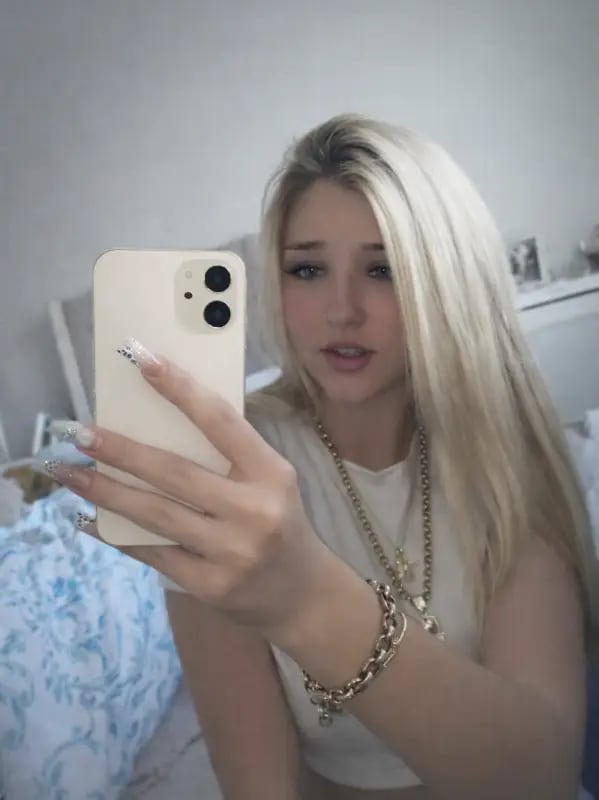 Chat with Billie, the  character AI chatbot