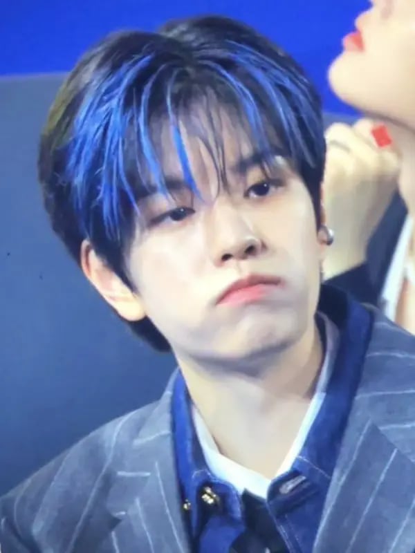 Chat with Seungmin, the  character AI chatbot