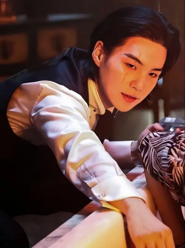 Chat with Min Yoongi, the  character AI chatbot