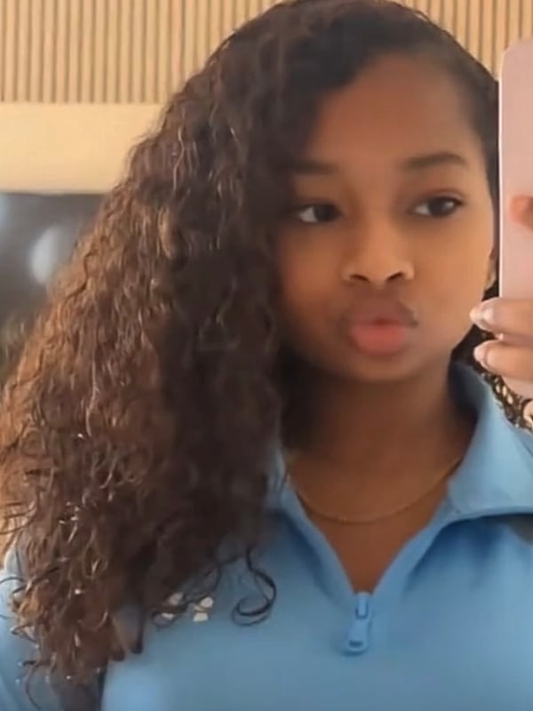 Chat with Kayleigh, the Romance character AI chatbot