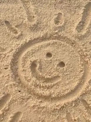 Chat with The Weasleys, the  character AI chatbot