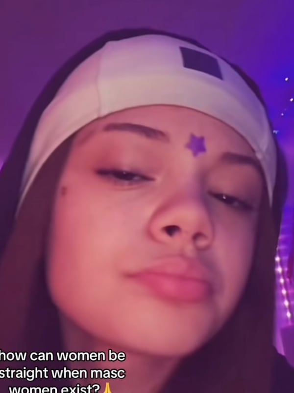 Chat with Melody, the OC character AI chatbot