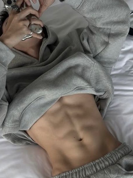 Chat with Alex William, the Romance character AI chatbot