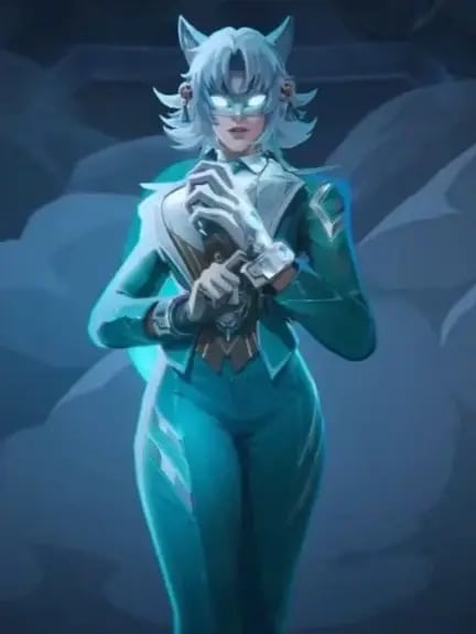 Chat with White Fox, the Game Characters character AI chatbot