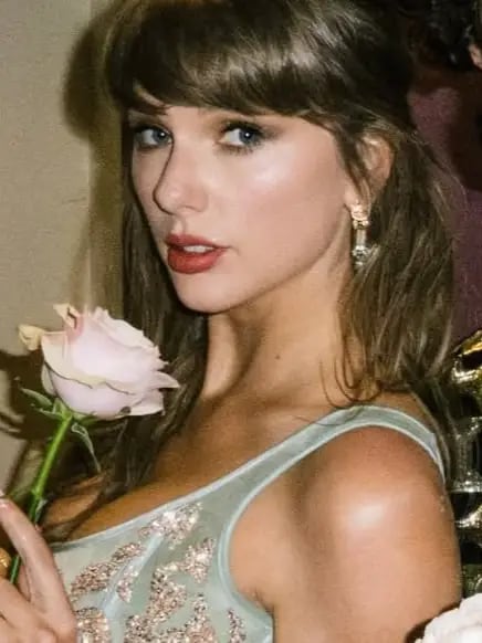 Chat with Taylor Swift, the  character AI chatbot