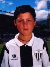 Chat with MEU FILHO CRISTIANO RONALDO!, the Anime character AI chatbot