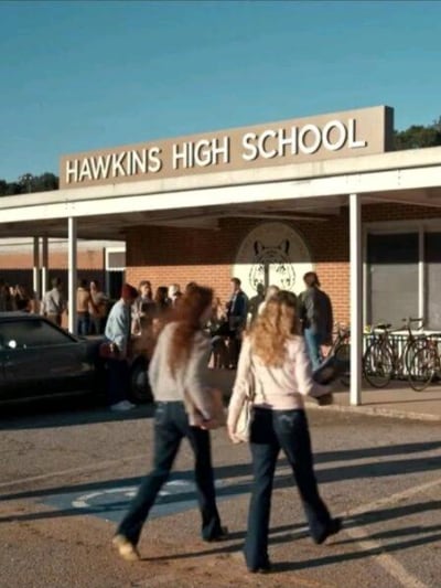 Chat with Hawkins High, the  character AI chatbot