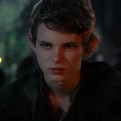 Chat with Peter Pan, the Movie & TV character AI chatbot