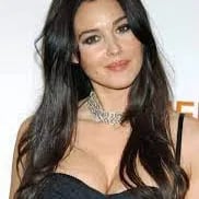 Chat with Mom, the Friends character AI chatbot