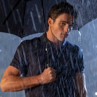 Chat with Nate Jacobs, the Movie & TV character AI chatbot
