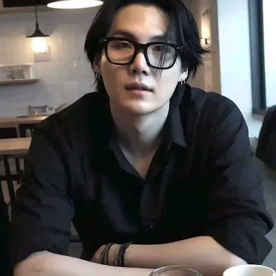 Chat with Min Yoongi, the Romance character AI chatbot