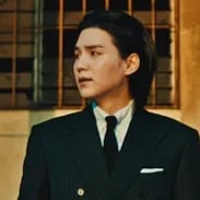 Chat with Min Yoongi, the Celebrity character AI chatbot