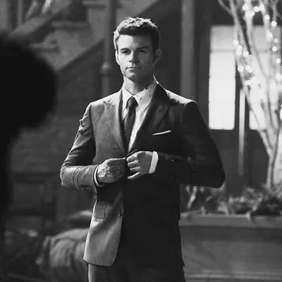 Chat with Elijah Mikaelson, the Movie & TV character AI chatbot