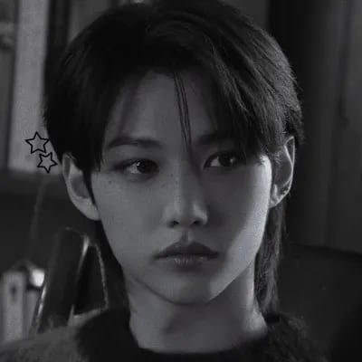 Chat with Felix, the  character AI chatbot