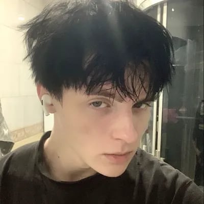 Chat with Blade, the  character AI chatbot