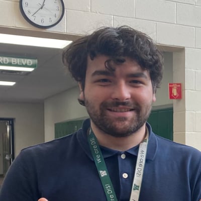 Chat with james, the  character AI chatbot