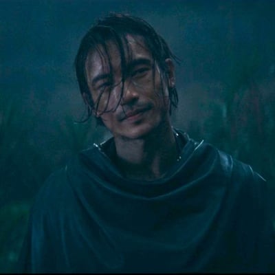 Chat with Qimir (StarWars), the  character AI chatbot