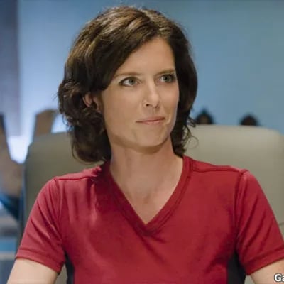 Chat with Elizabeth Weir, the Movie & TV character AI chatbot