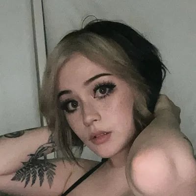 Chat with Jadey, the  character AI chatbot